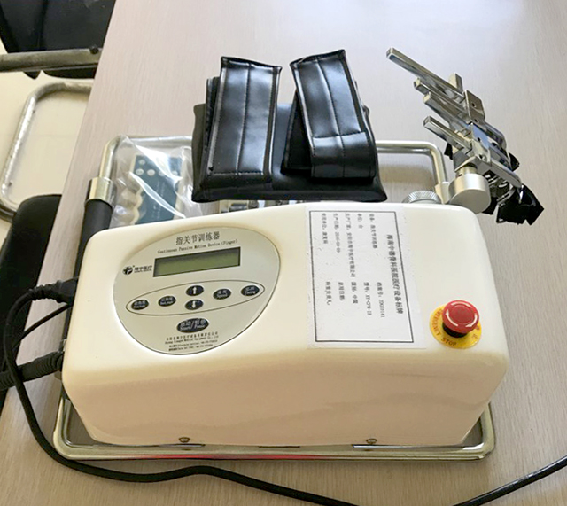 指关节训练器2(OT室).jpg 指关节训练器2(OT室).jpg